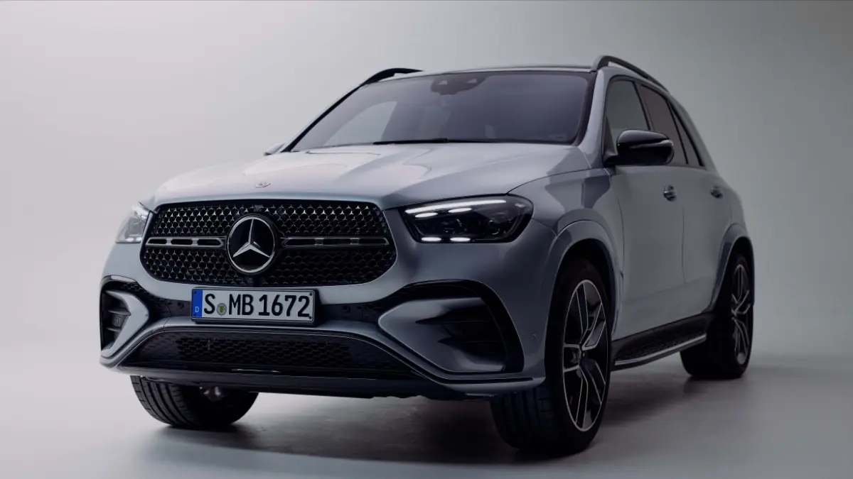 Mercedes Việt Nam lần đầu bán xe hybrid sạc ngoài